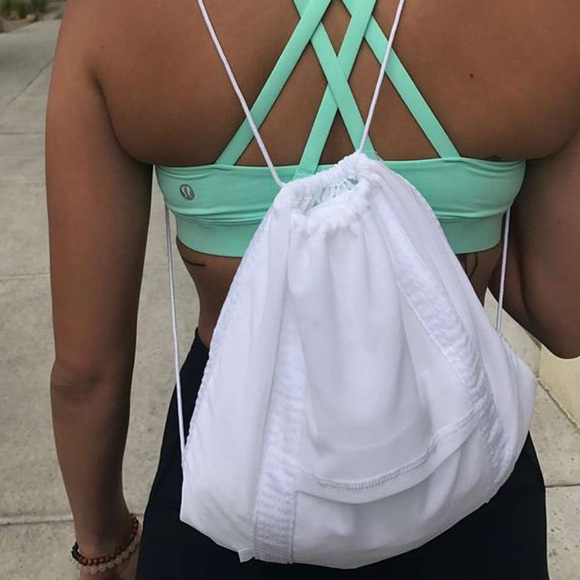 Lululemon Pack Light‎ Bomber Cropped Jacket Cinch White Packable Zip Up Size 2 - Picture 14 of 14